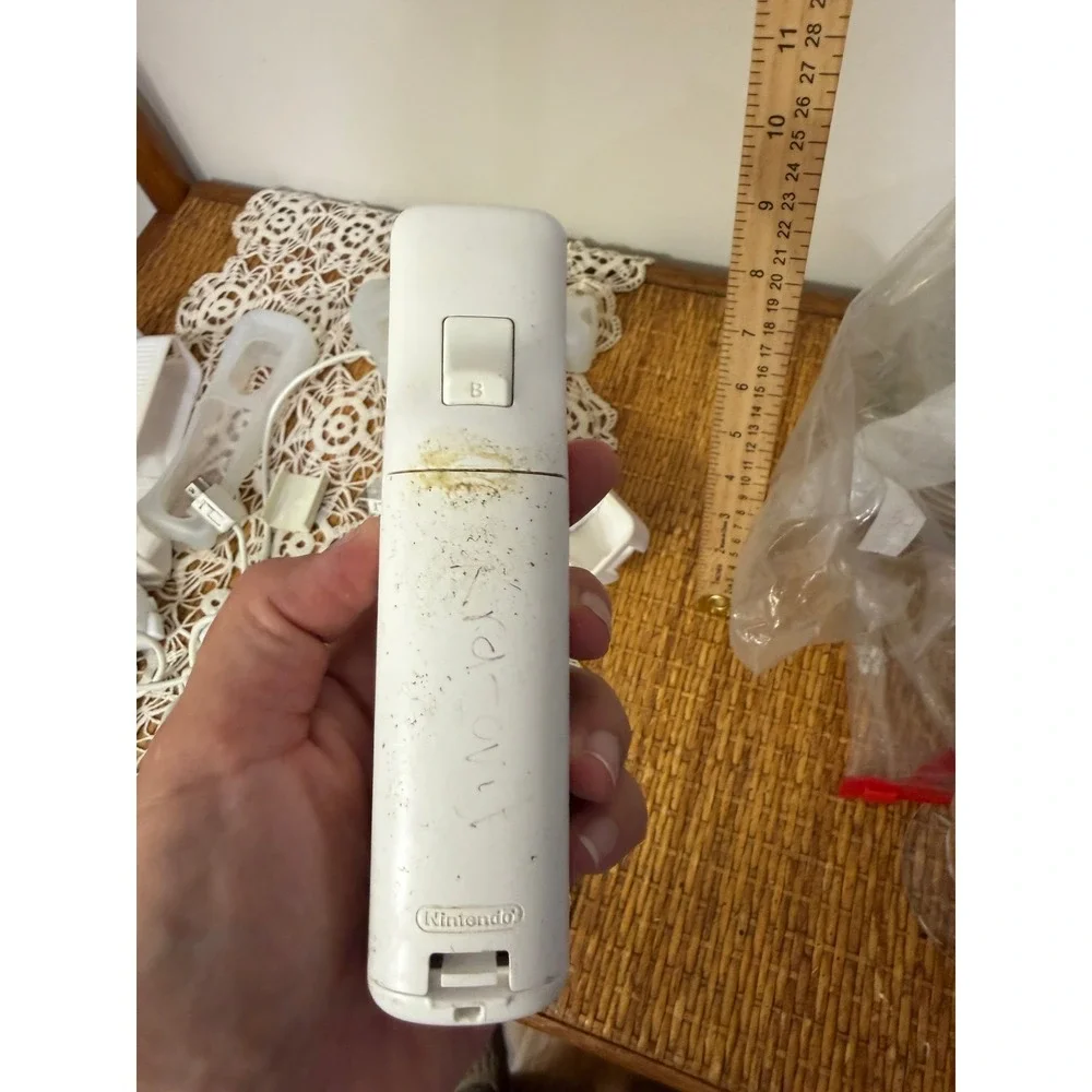 Nintendo Wii Remote Bundle Lot Untested For Parts